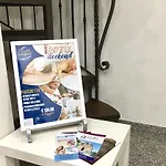 Bed & Breakfast Charm Airport