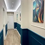Charm Airport Отель типа 