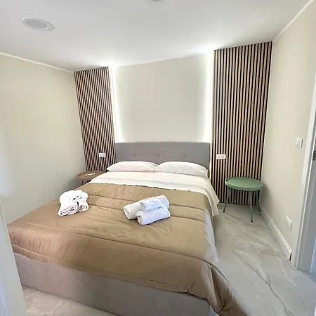 Oda ve Kahvaltı Charm Airport 4*