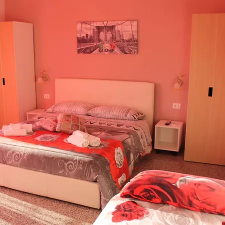 Charm Airport Oda ve Kahvaltı Reggio di Calabria