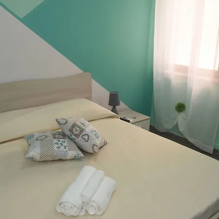 Charm Airport Отель типа 