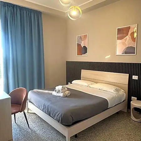住宿加早餐酒店 Charm Airport 4*