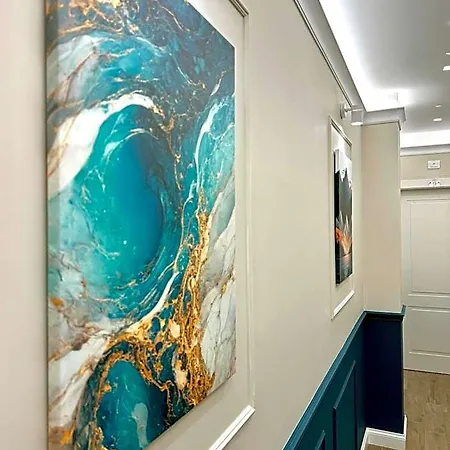 Charm Airport 住宿加早餐酒店