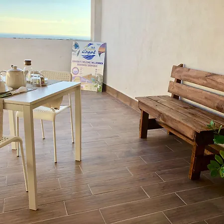 Charm Airport Oda ve Kahvaltı